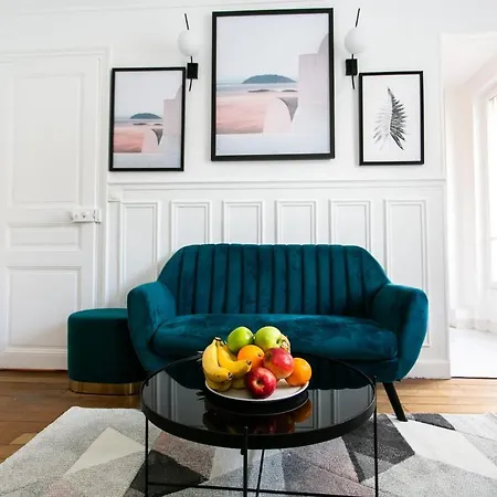 Апартаменты St Germain - Le Bon Marche Париж