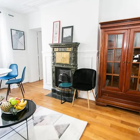 St Germain - Le Bon Marche Париж